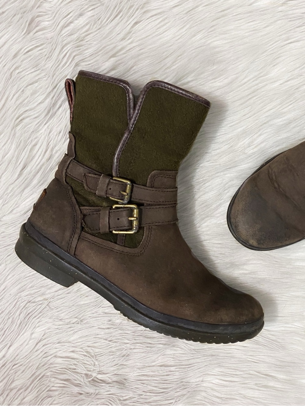 UGG Simmens Boot Green Felt Brown Leather Equestrian Outdoor Winter Boots 9.5